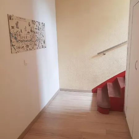 09 - Joli studio neuf avec vue sur jardin arboré et parking privatif gratuit Razac-sur-lʼIsle Exterior foto
