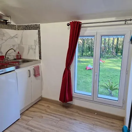 09 - Joli studio neuf avec vue sur jardin arboré et parking privatif gratuit Razac-sur-lʼIsle Exterior foto